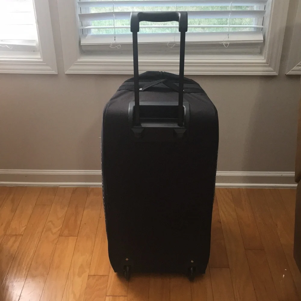 Larger Sized Luggage Bag (26 inch)